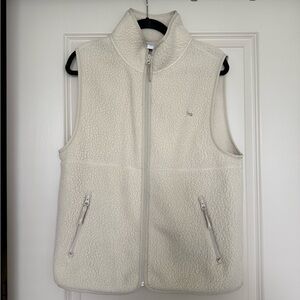 Aritzia TNA Fleece Vest